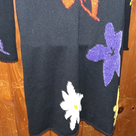 Urban Outfitters Chenille Cardigan black coral tie waist - Picture 7 of 9